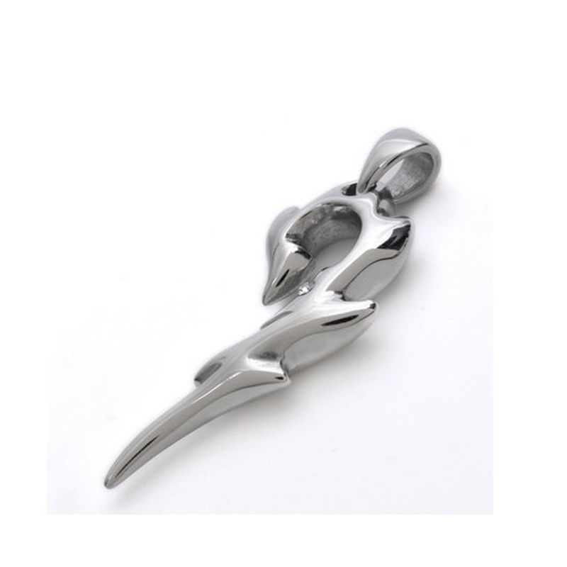 תליון לגבר טרייבל משובץ טיטניום